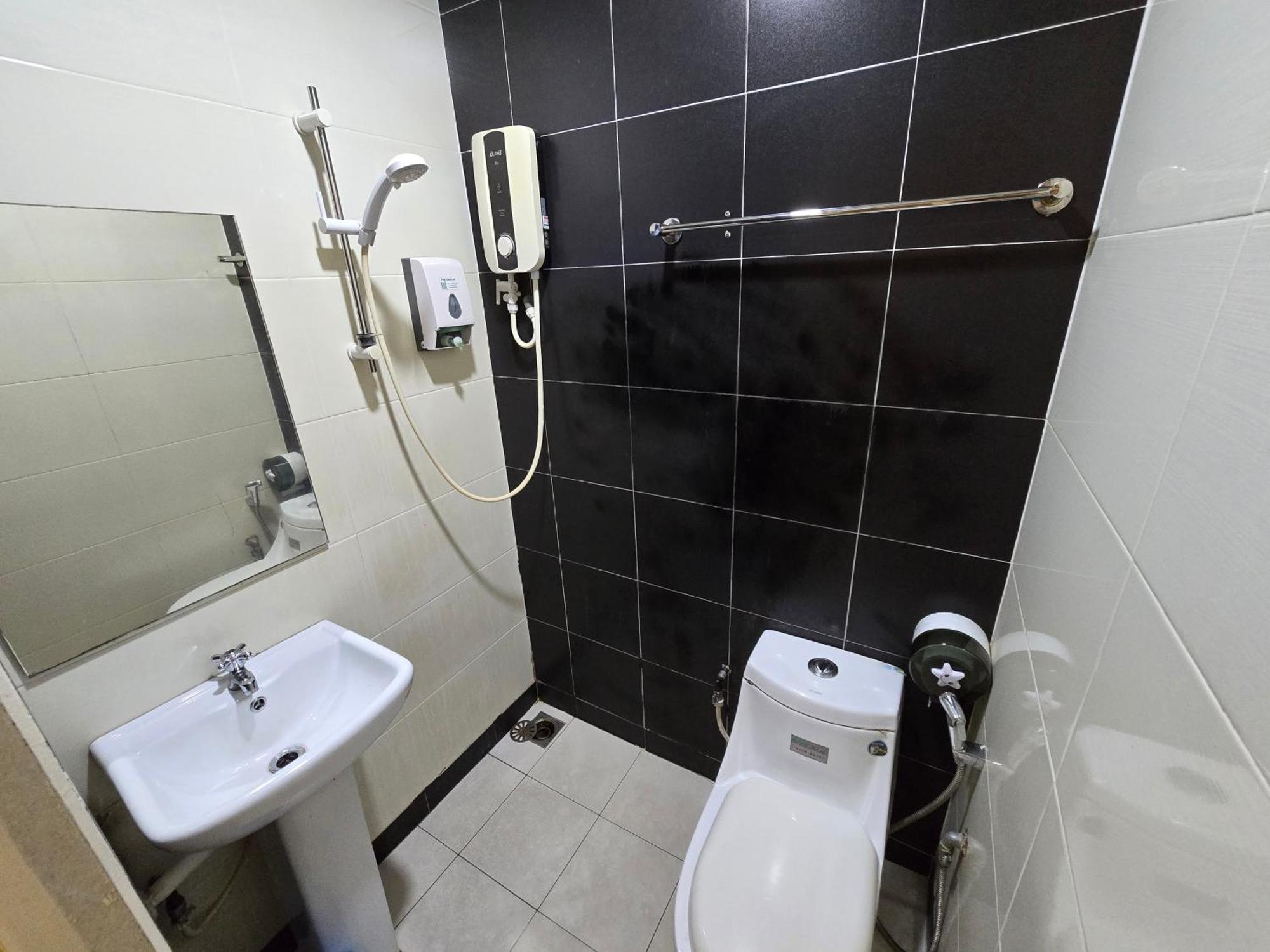 One Point Hotel Κουτσίνγκ Εξωτερικό φωτογραφία